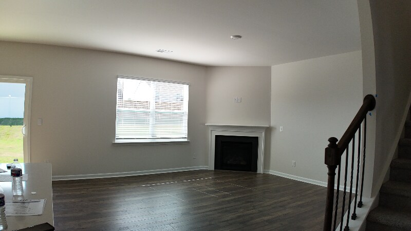 Building Photo - 225 Mosby Dr