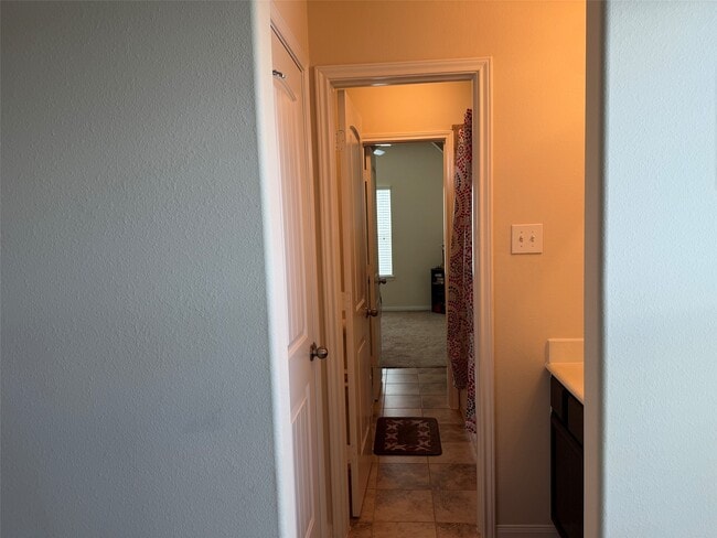 Building Photo - 24930 Diamond Ranch Dr
