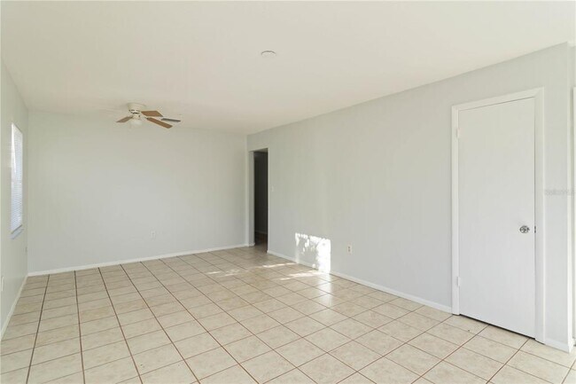 Building Photo - 2216 Flamingo Blvd