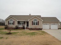 Building Photo - 96 Imperial Dr