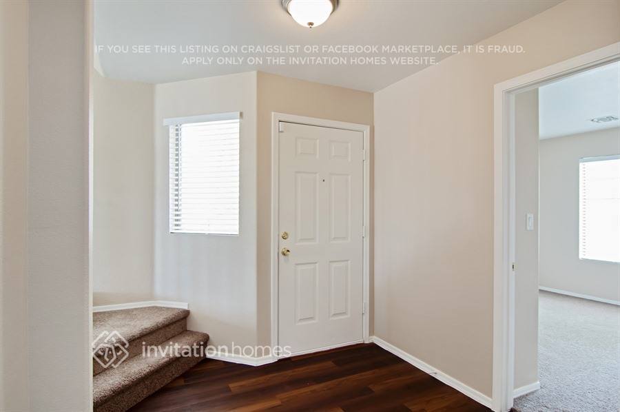 Building Photo - 10820 E Arcadia Ave