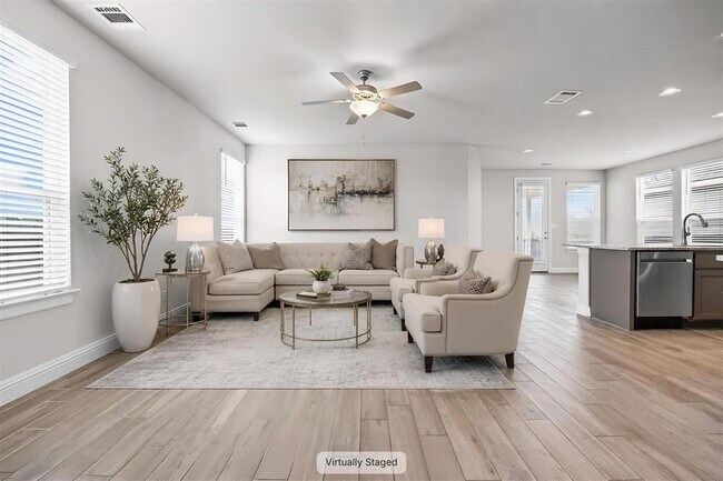 Building Photo - 101 Stone Cyn Dr