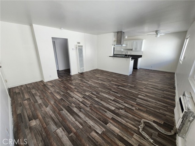 Building Photo - 8231 Tapia Via Dr