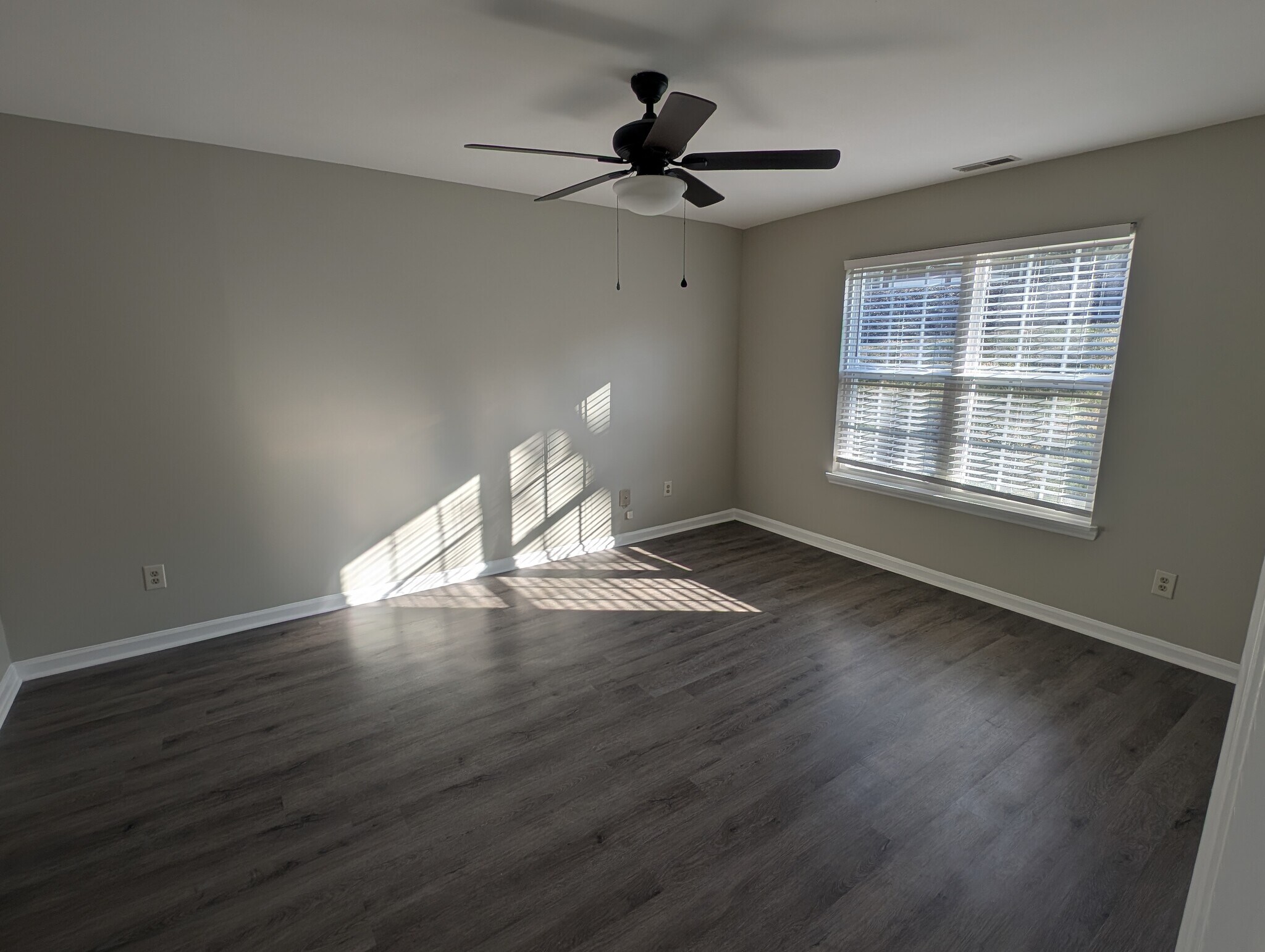 Building Photo - 5828 Amity Springs Dr