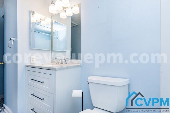 Building Photo - 1406 Point O Woods Ct