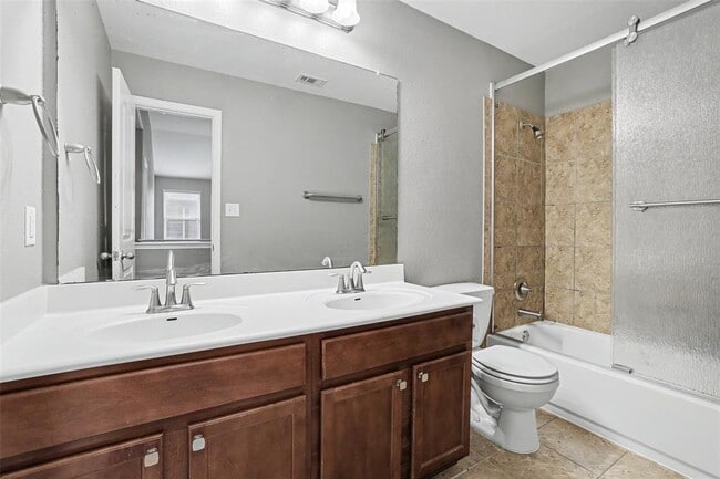 Building Photo - 6227 Aviara Dr