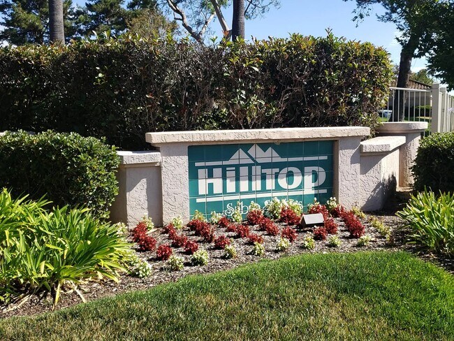 Building Photo - 10830 Sabre Hill Dr #201