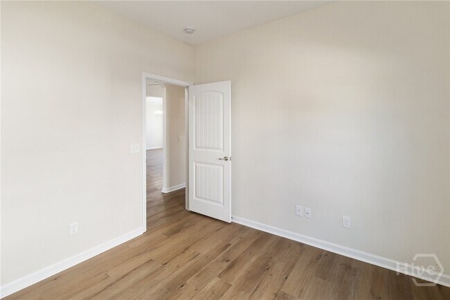 Building Photo - 117 Greyfield Cir