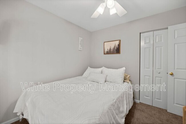 Building Photo - 11339 Dundarrach Ln