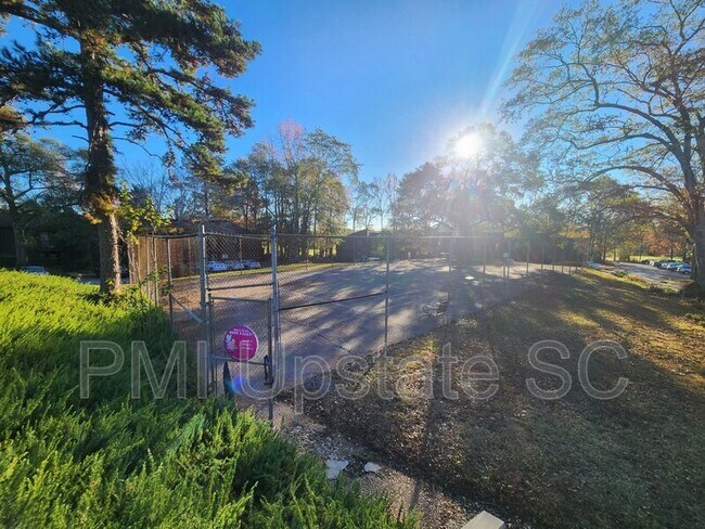 Building Photo - 3106 Bethel Rd