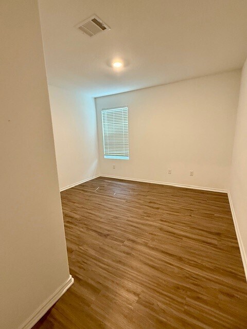 Building Photo - 502 Golden Plains Pkwy