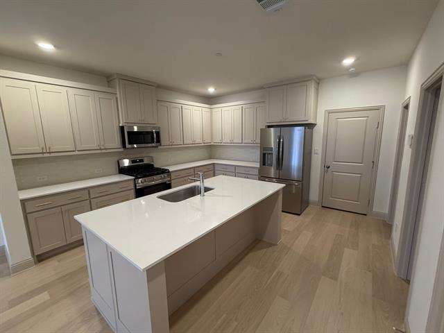 Building Photo - 1030 Bristleleaf Wy