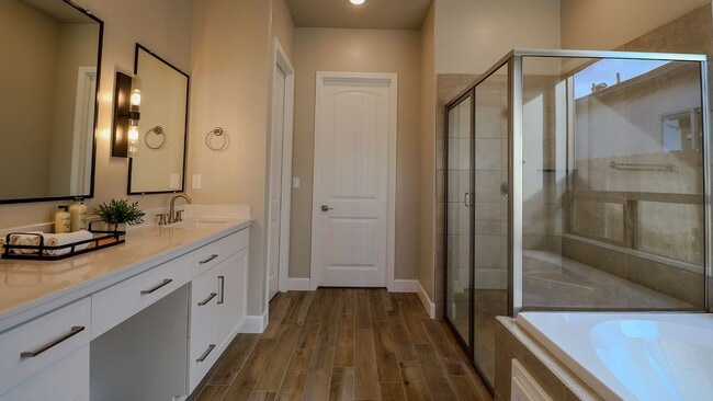 Building Photo - Brand New Home in Parc West