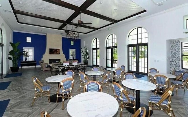 Building Photo - 13012 Deep Blue Pl
