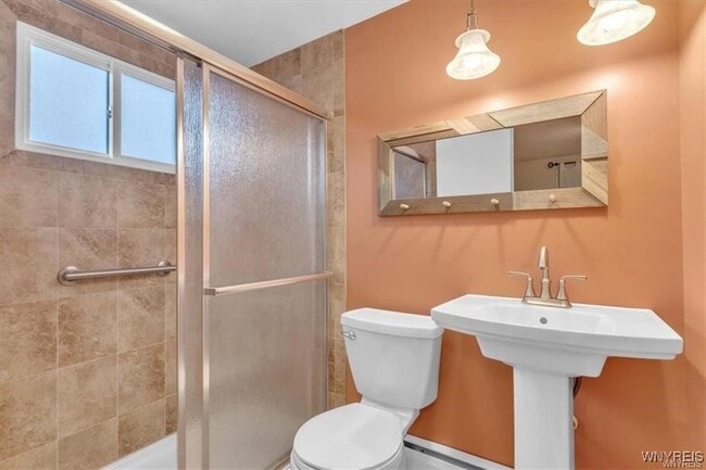 Building Photo - 116 Segsbury Rd