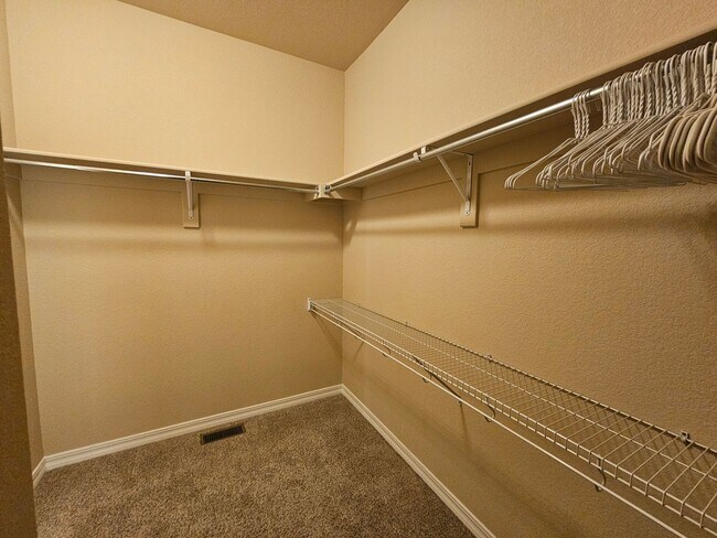 Building Photo - 3 Bed 3 Bath House in Wolf Ranch!!