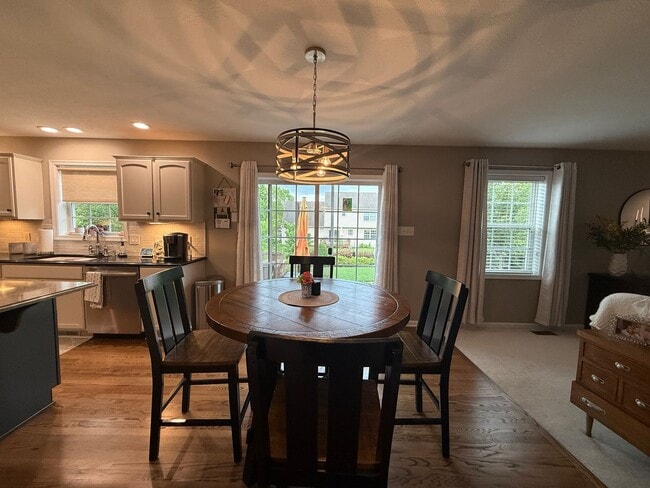 Building Photo - Brynwood Single Family Home - Short Term O...
