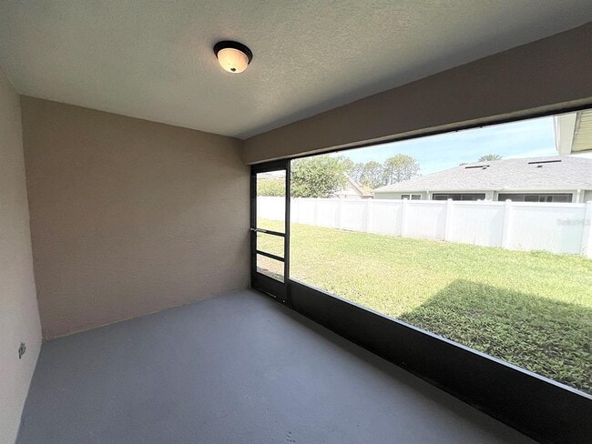 Building Photo - 14 Buttonwood Ln