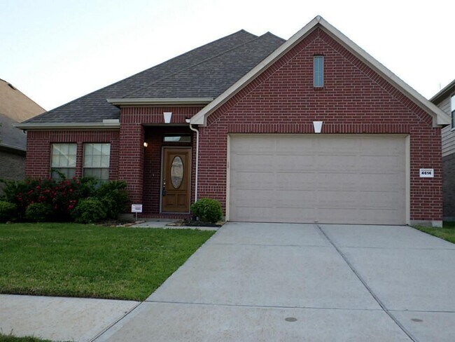 Primary Photo - 4614 Ferndale Meadows Dr