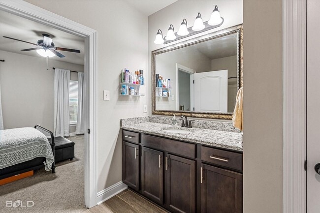 Building Photo - Legacy Pointe