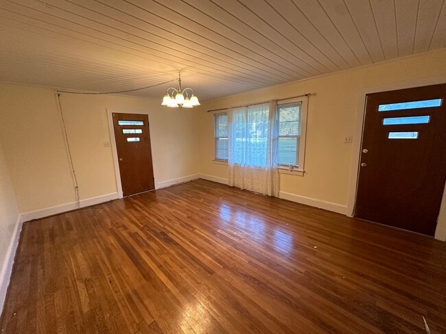 Building Photo - Your Slice of Serenity : Country Charm Awa...