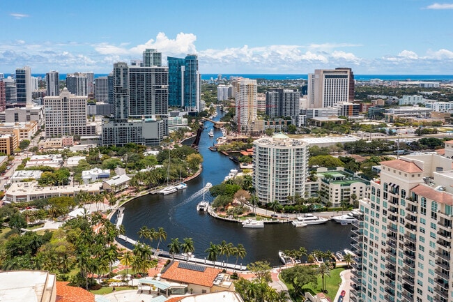 Building Photo - 3705 NE 16th Ave