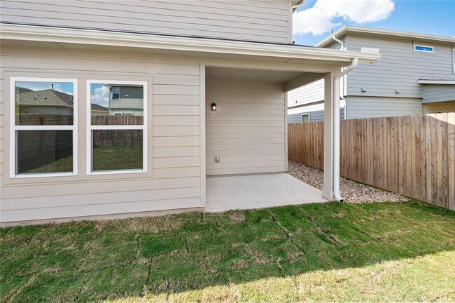 Building Photo - 10725 Overlook Pass