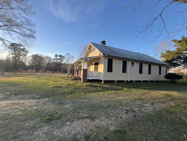 Building Photo - 8222 Hwy 955