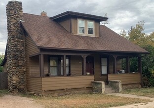 Building Photo - 1108 Farlow Ave