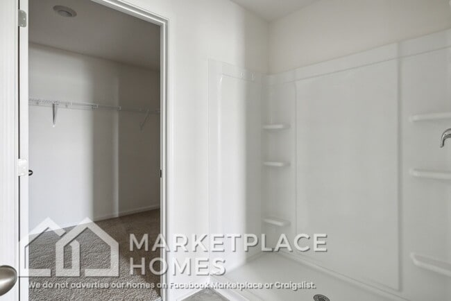 Building Photo - 1208 Cole Dr