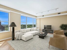 Building Photo - 77 S Evergreen Ave