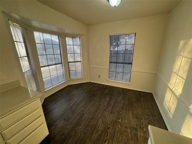 Building Photo - 2905 Woodlark Dr