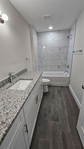 Building Photo - 602 Lime Ave