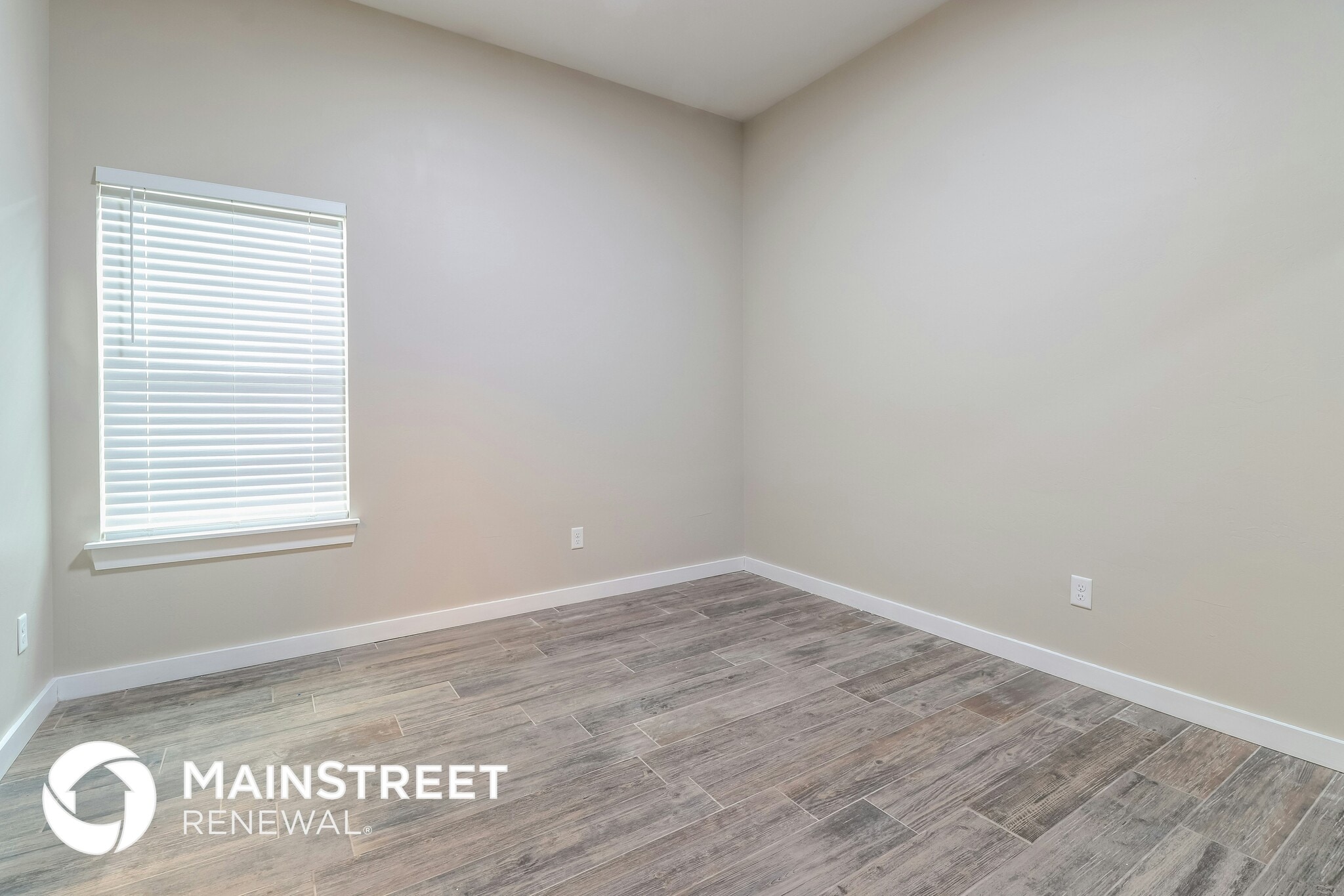 Building Photo - 11357 Paradise Out Ln