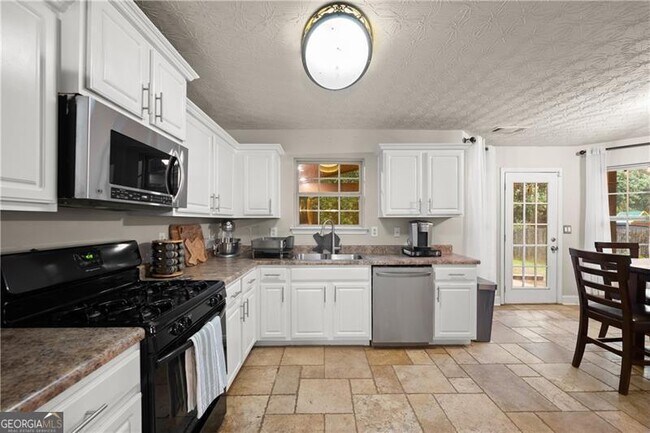 Building Photo - 4945 Cottonwood Tr