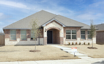 Building Photo - 536 Meadowlake Dr