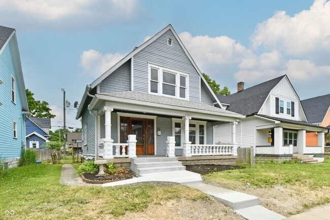 Building Photo - 852 N Rural St