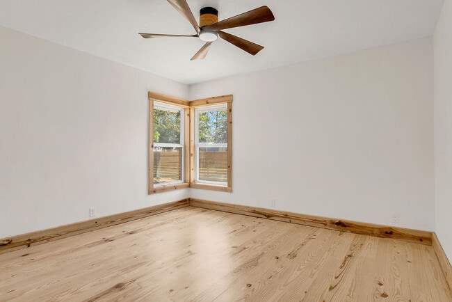 Building Photo - 498 Alabama St