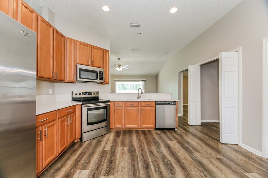 Building Photo - 1841 Heartpine Dr
