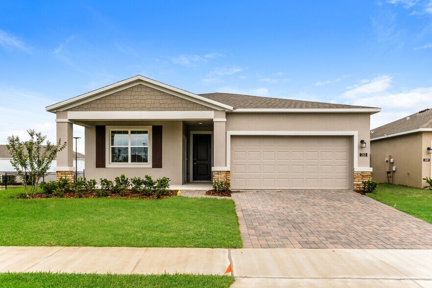 Primary Photo - 2039 Hemingway Cir