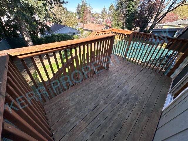 Building Photo - Charming 2-Bed Gem in Gresham – Spacious Comfort with 1.5 Baths & 1029 Sq. Ft.!