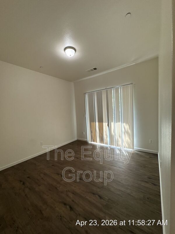 Building Photo - 3500 Villa St