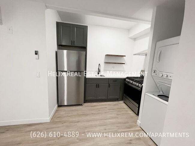 Building Photo - 190 S Marengo Ave