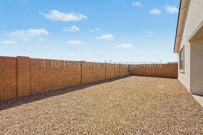 Building Photo - 4433 E Rock Daisy Ln