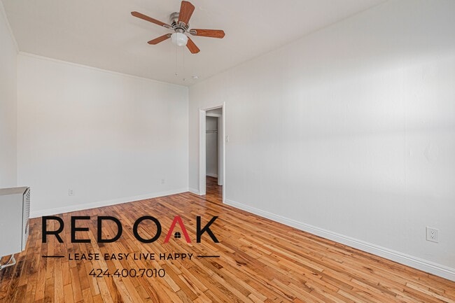 Building Photo - 420 N Coronado St
