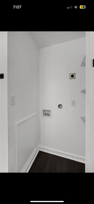 Building Photo - 1301 Ave L