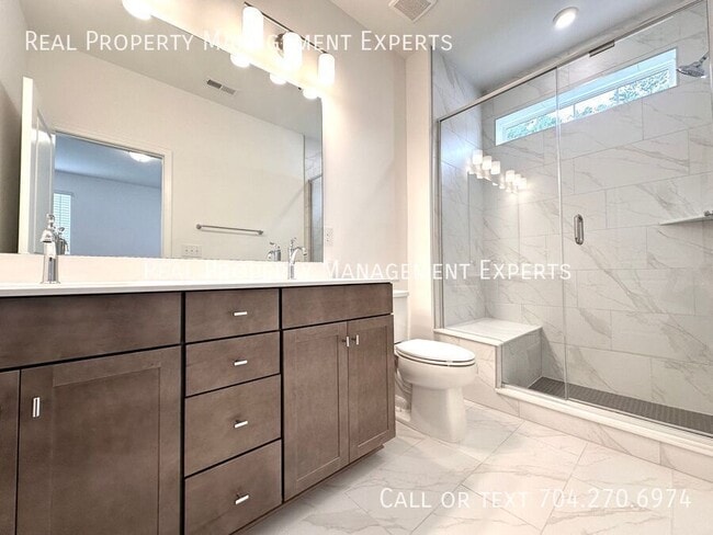 Building Photo - 15328 Ballancroft Pkwy