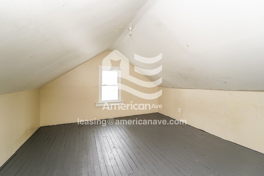 Building Photo - 3916 Orchard Rd