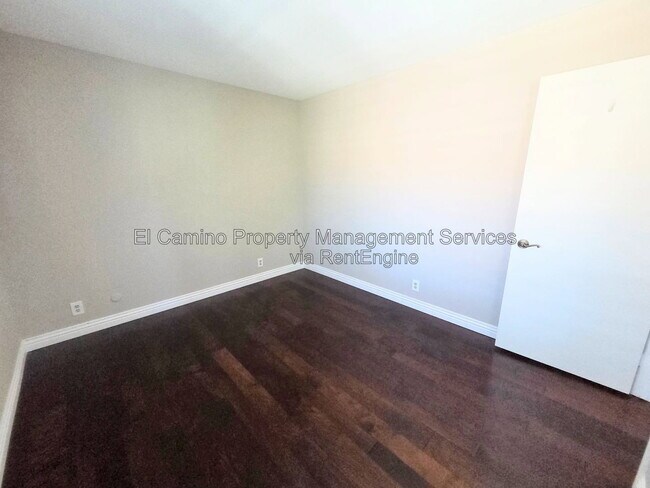 Building Photo - 2702 Belmont Ct