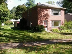 Building Photo - 1416 Arborview Blvd